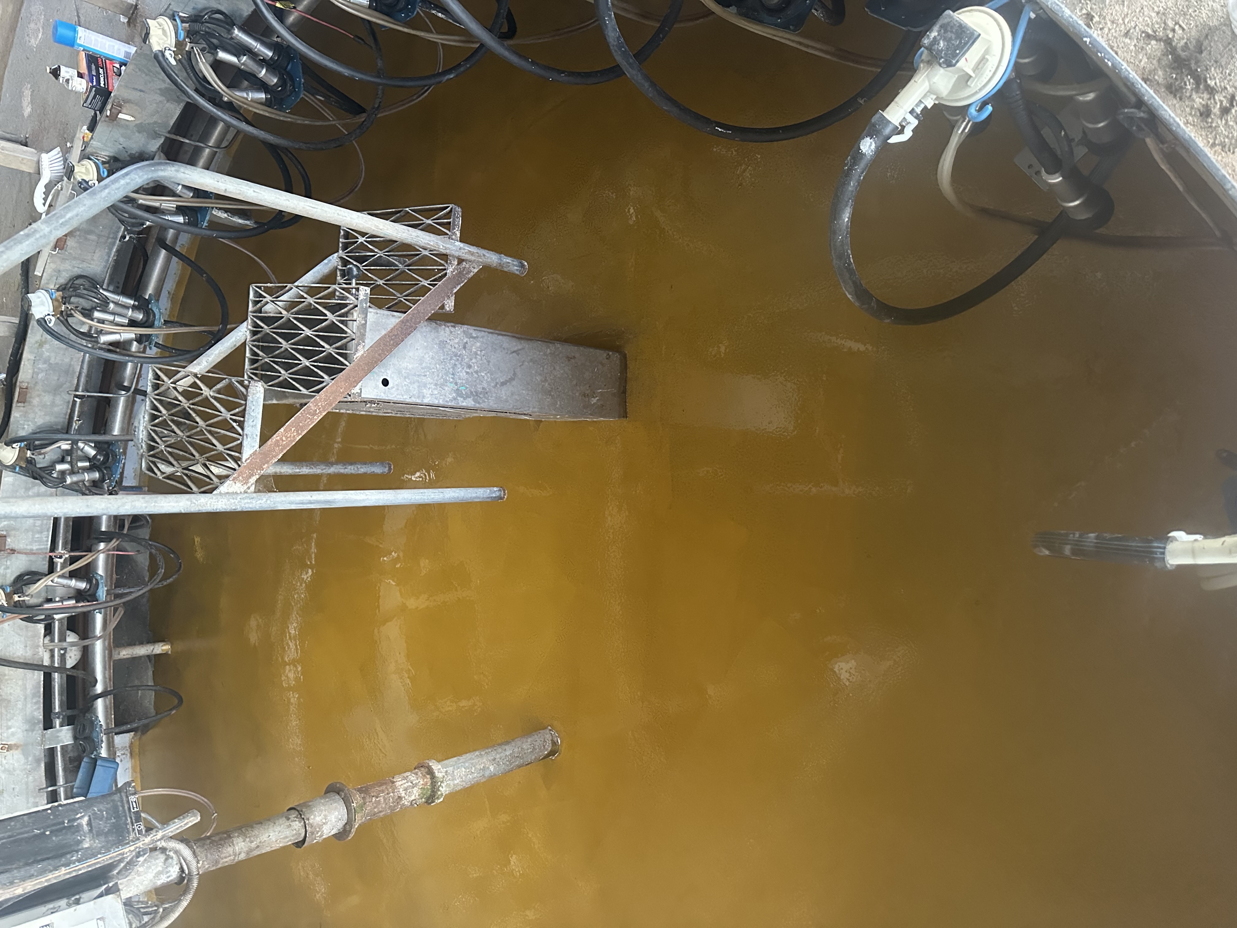 Overhead view of resin pit area